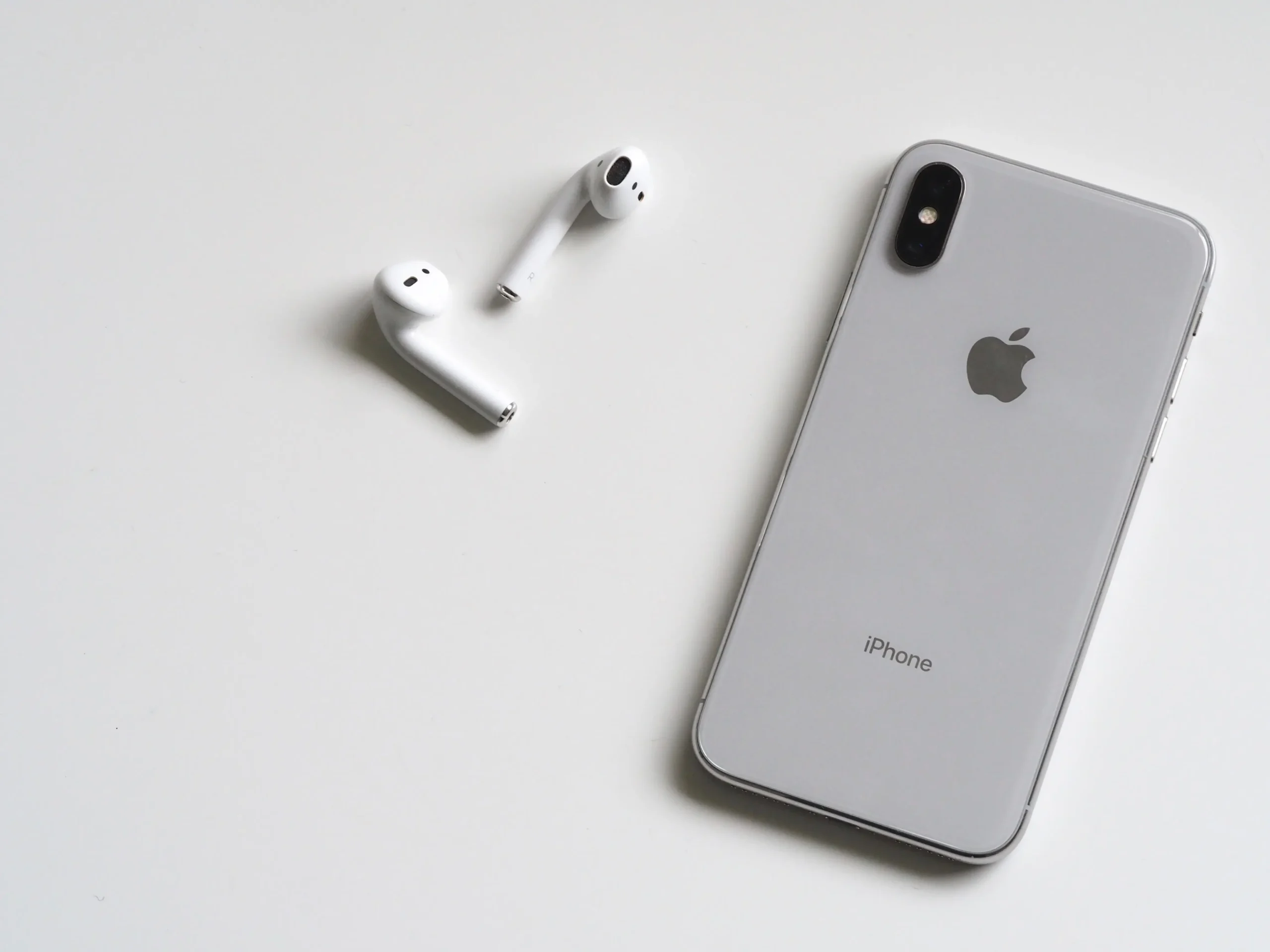 Apple AirPods Pro: The Next Generation of Wireless Earbuds
